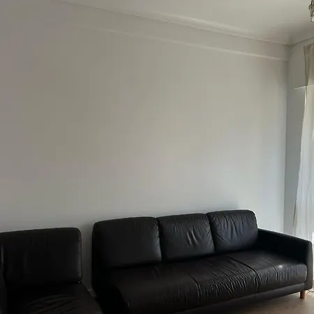 Lovely Iii Apartment *
