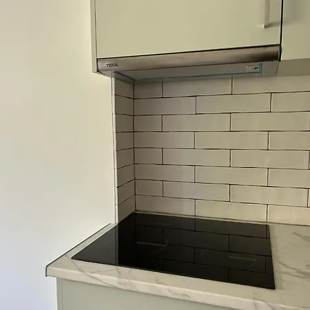 Lovely Iii Apartment *