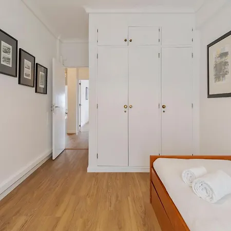 Lovely Iii Apartment